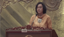 Menkeu Sri Mulyani menyampaikan kerangka ekonomi makro dan pokok-pokok kebijakan fiskal (KEM-PPKF) untuk tahun anggaran 2025 di rapat paripurna DPR RI, Senin (20/5/2024). Foto: bisnis.com (tangkapan layar)